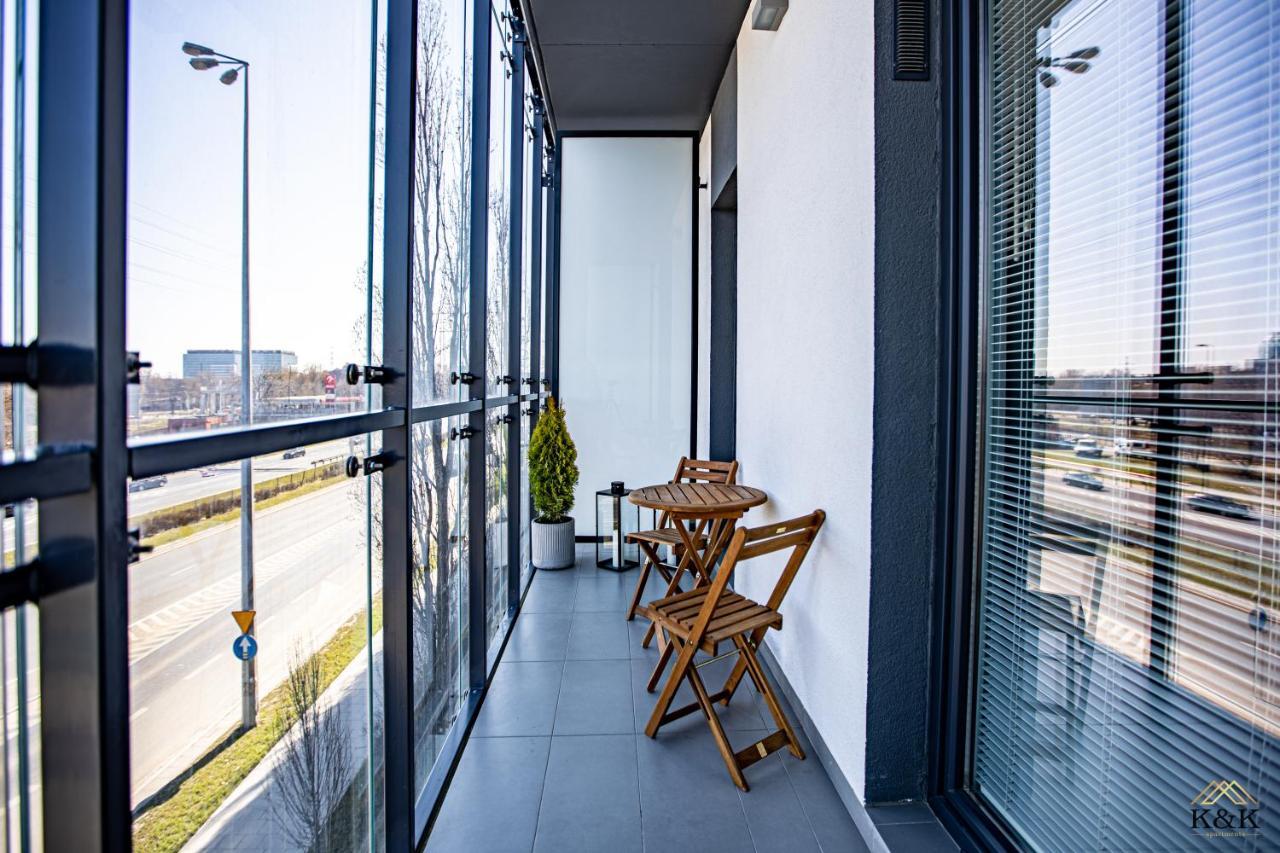 K&K Apartament Blisko Centrum Near City Center วอร์ซอ ภายนอก รูปภาพ